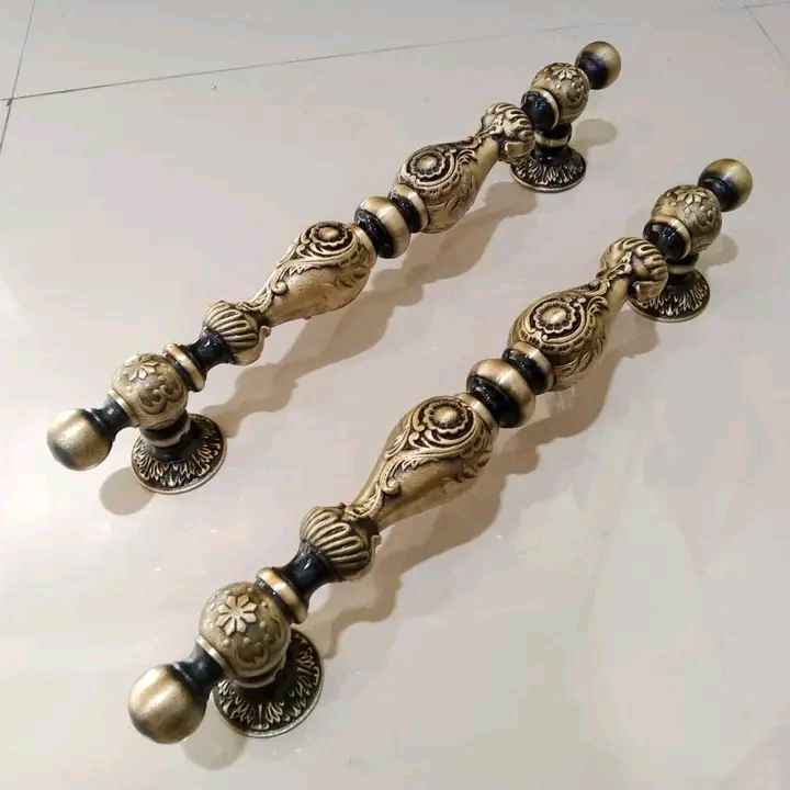 Handle Pintu Kuningan Antik